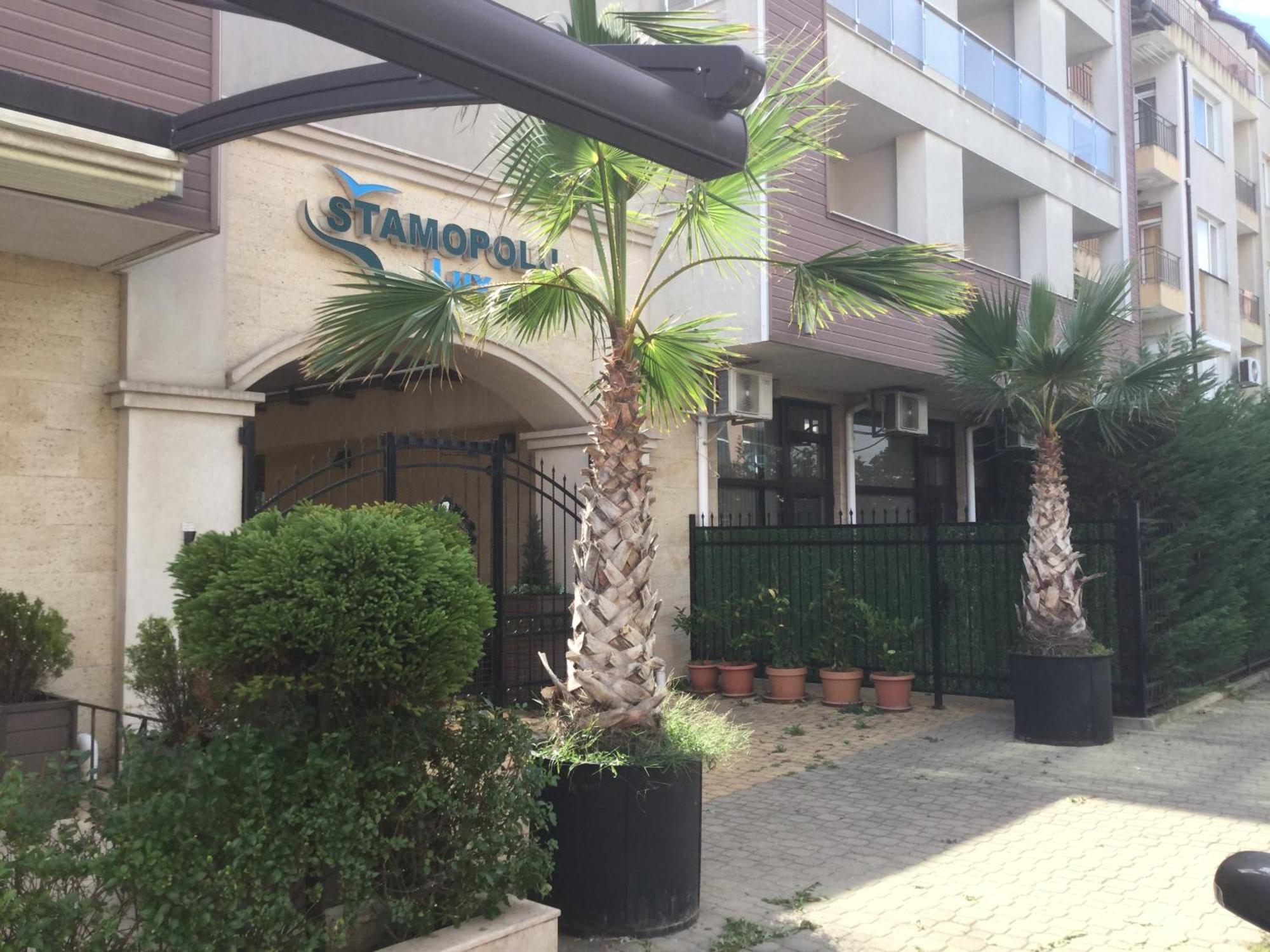 Apart-Hotel Panorama Sea Lux Primorsko Bagian luar foto