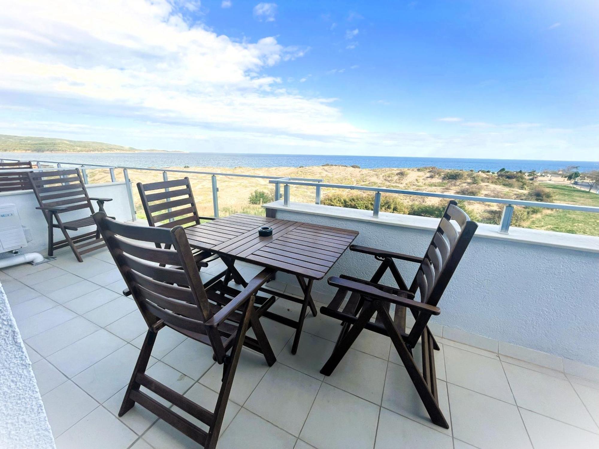 Apart-Hotel Panorama Sea Lux Primorsko Bagian luar foto